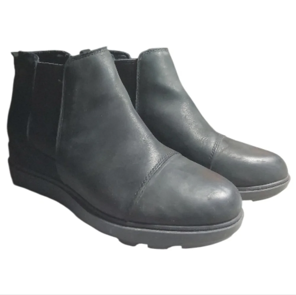 Sorel Boots Evie Chelsea hidden wedges 9.5 womens waterproof pullon